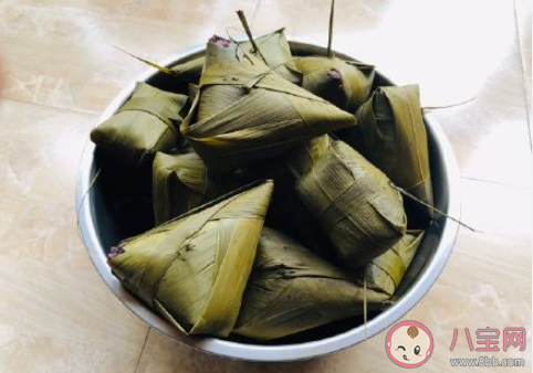 端午節第一次自己包粽子的心情句子 端午節親手包粽子的心情說說大全 端午節第一次自己包粽子的心情句子 端午節親手包粽子的心情說說大全