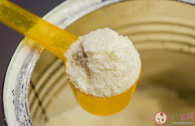 怎么判斷奶粉潮濕結塊是不是變質了 避免奶粉潮濕結塊需要注意什么 怎么判斷奶粉潮濕結塊是不是變質了 避免奶粉潮濕結塊需要注意什么