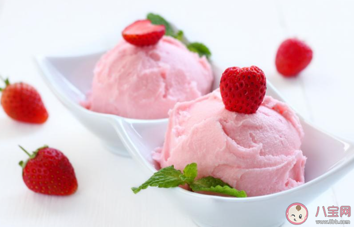 夏天超想吃冰淇淋的朋友圈文案短句 夏天來了想吃冰淇淋的文案大全