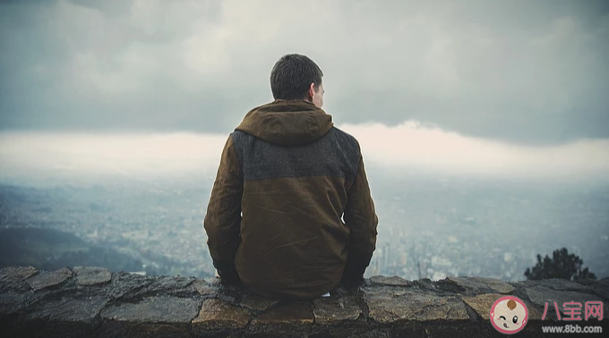 男生喜歡搞曖昧在想些什么 男朋友喜歡搞曖昧怎么辦 男生喜歡搞曖昧在想些什么 男朋友喜歡搞曖昧怎么辦