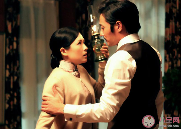 悶騷男故意不理你是怎樣的心理 如何試探悶騷男是不是喜歡自己 悶騷男故意不理你是怎樣的心理 如何試探悶騷男是不是喜歡自己