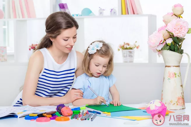 孩子每個(gè)年齡的繪畫特點(diǎn) 孩子學(xué)畫畫有什么好處