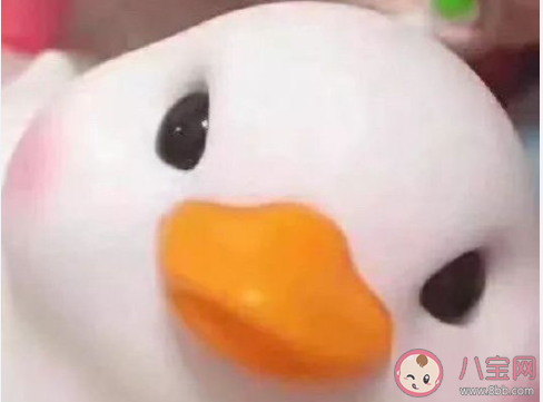 突然很困很想睡覺(jué)的心情句子 突然很困了的說(shuō)說(shuō)怎么發(fā)