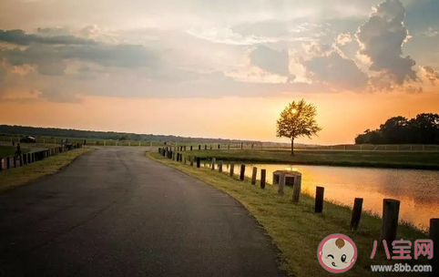 有哪些讓人清醒的句子 告誡自己清醒的句子大全