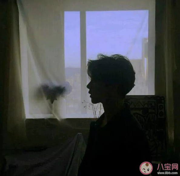 為什么男生分手后表現的很絕情 分手后男生真正放下的表現是什么