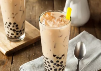 喝不完的奶茶能存放多久 奶茶什么時(shí)間內(nèi)要喝完