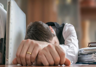 什么是職場冷暴力有什么特點(diǎn) 遭遇職場冷暴力怎么辦