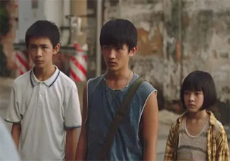 《隱秘的角落》兒歌小白船是恐怖童謠嗎 小白船完整版歌詞歌曲介紹