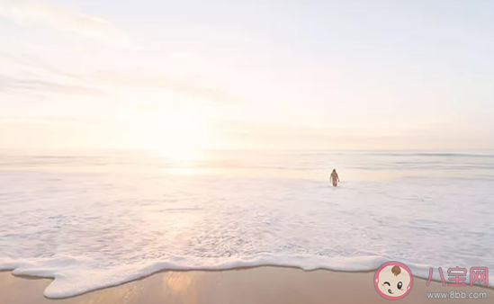 早晨怎么起床可以精神一整天呢 早上早起如何迅速精神。