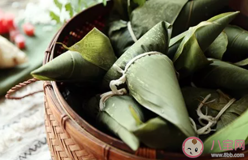 寶寶吃粽子禁忌事項(xiàng) 哪些寶寶不能吃粽子