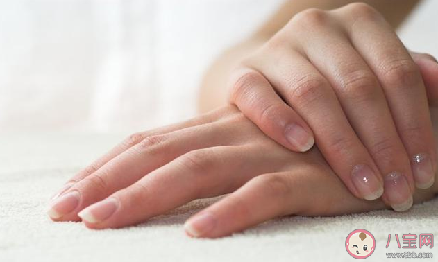 指甲上月牙越多代表身體越健康嗎 月牙多少和健康有關(guān)系嗎
