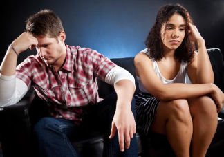 放不下又不敢挽回怎么辦 為什么分手了還對前任念念不忘