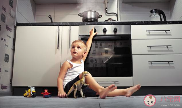 孩子為什么喜歡翻箱倒柜 怎么解決孩子愛亂翻東西