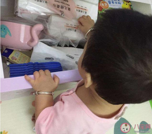 孩子為什么喜歡翻箱倒柜 怎么解決孩子愛亂翻東西