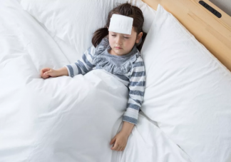 寶寶第一次發熱一般是什么時候 寶寶發熱怎么處理