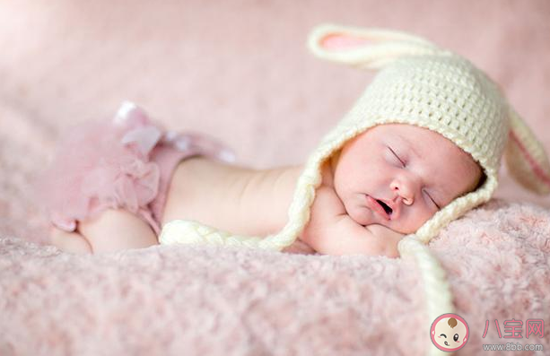 鼠年生個千金報喜的朋友圈2020 鼠年女兒出生了報喜的朋友圈句子2020