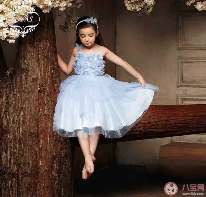 挑選小裙子的正確姿勢 給寶寶買裙子要注意什么