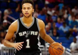 人類蠕動精華是什么梗 為什么安德森被稱為人類蠕動精華