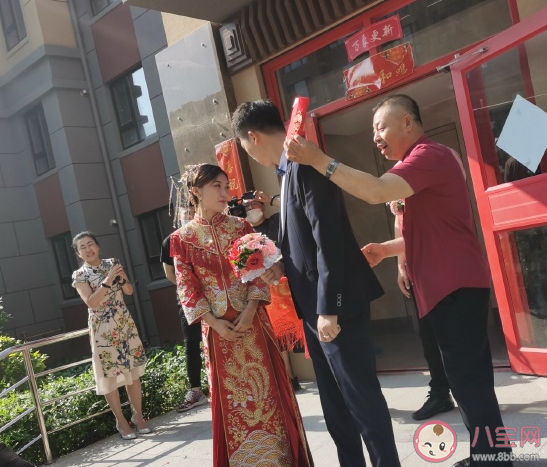 親弟結(jié)婚怎么發(fā)朋友圈 獻(xiàn)給弟結(jié)婚祝福語(yǔ)短句