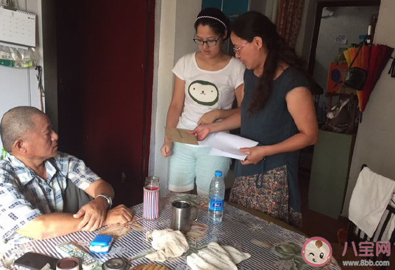 關(guān)于女兒考上大學(xué)心情說說 女兒考上大學(xué)了發(fā)朋友圈 關(guān)于女兒考上大學(xué)心情說說 女兒考上大學(xué)了發(fā)朋友圈