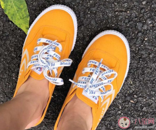 飛躍和回力為什么在國(guó)外這么火 飛躍和回力哪個(gè)腳感好。