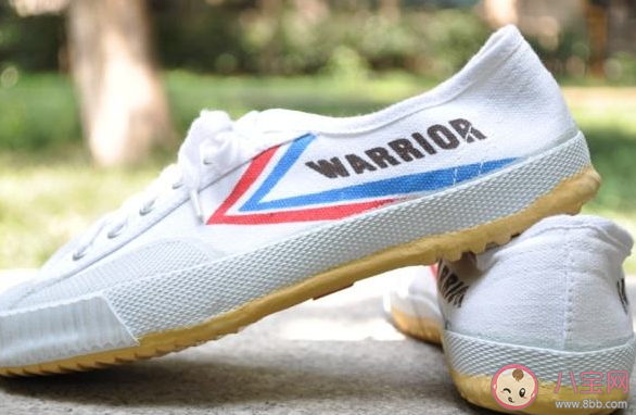 飛躍和回力為什么在國(guó)外這么火 飛躍和回力哪個(gè)腳感好。