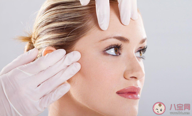 女人保護(hù)哪些部位能延緩衰老 日常生活5個(gè)抗衰老秘訣