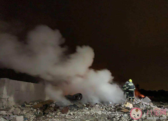 四川廣漢鞭炮廠發(fā)生爆炸原因是什么 玩鞭炮的過程中要注意什么