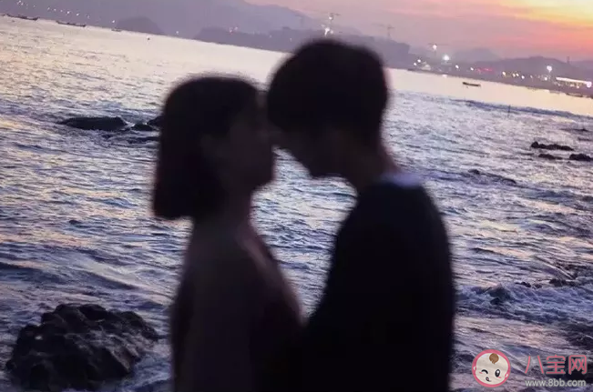 對待感情怎么判斷男生是玩玩還是認真 男生玩玩和認真對待感情的區別