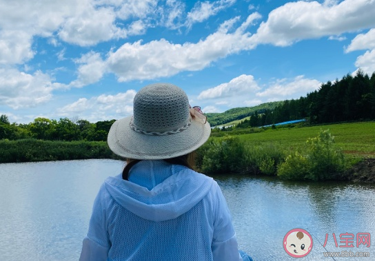 釣到魚了怎么發(fā)朋友圈說說 釣到魚的激動心情句子