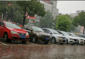 關于梅雨季天天下雨朋友圈說說 梅雨天氣煩躁的句子感言