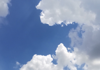 天空很藍經典簡短說說 贊美天藍心情好的句子