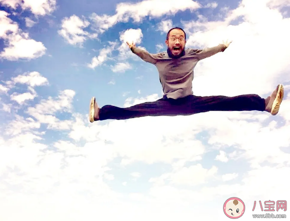 一字馬是豎叉還是橫叉 一字馬是拉筋還是拉韌帶