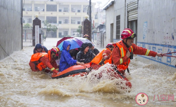 感謝抗洪救災(zāi)子弟兵朋友圈說(shuō)說(shuō) 贊美抗洪救災(zāi)英雄的句子