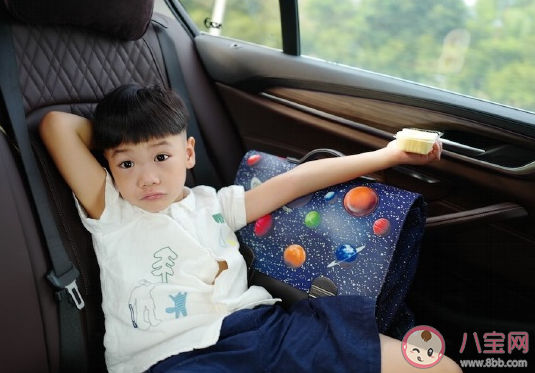 關(guān)于孩子第一天上一年級的心情說說 寶貝踏入小學(xué)一年級寄語