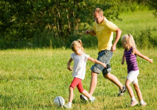 孩子們需要進行多少活動 孩子多運動有什么好處