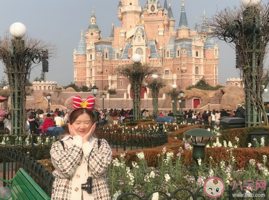 去迪士尼說(shuō)說(shuō)發(fā)朋友圈說(shuō)說(shuō) 去迪士尼樂園心情配圖句子