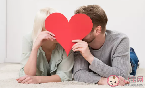 有性生活和沒有性生活的區別 性生活的好處有哪些 有性生活和沒有性生活的區別 性生活的好處有哪些