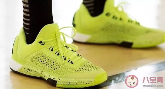 籃球鞋編織鞋面和皮面哪個好 籃球鞋編織鞋面和皮面怎么選