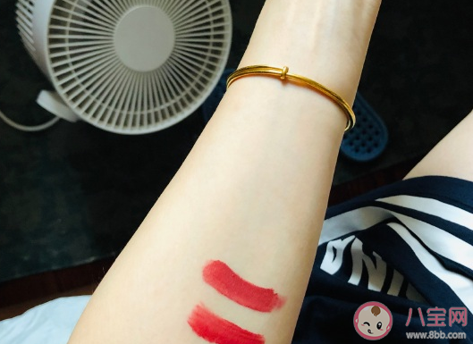 女兒給我買口紅的朋友圈說說 收到女兒買的口紅心情感慨句子