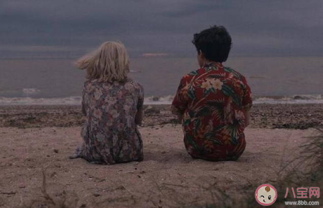 分手后男生真正放下的表現(xiàn)有哪些 如何判斷男生心里有沒有你