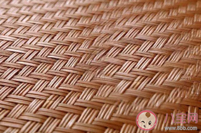 三伏天孩子不能睡涼席嗎 涼席材質怎么挑選 三伏天孩子不能睡涼席嗎 涼席材質怎么挑選