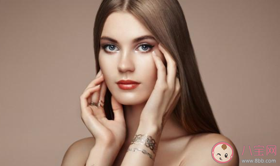 頭發拉直之后幾天才能自己洗 頭發拉直之后洗了還會那么直嗎