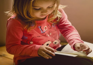 怎么拒絕孩子的不合理要求 正確對(duì)孩子說(shuō)不的方法