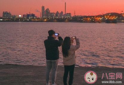 能接受無需回應(yīng)式的友情嗎 無需回應(yīng)式友情好嗎 能接受無需回應(yīng)式的友情嗎 無需回應(yīng)式友情好嗎