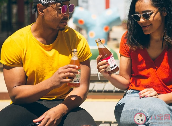 女人什么時候最需要男人 男人如何正確地安慰女人 女人什么時候最需要男人 男人如何正確地安慰女人