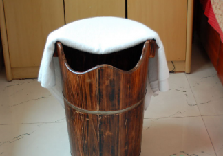 泡腳桶越深越效果越好嗎 什么材質(zhì)的泡腳桶好