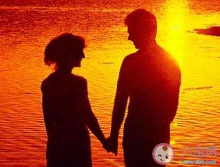 伴侶之間要不要保留隱私 伴侶之間還應該互相有隱私嗎 伴侶之間要不要保留隱私 伴侶之間還應該互相有隱私嗎