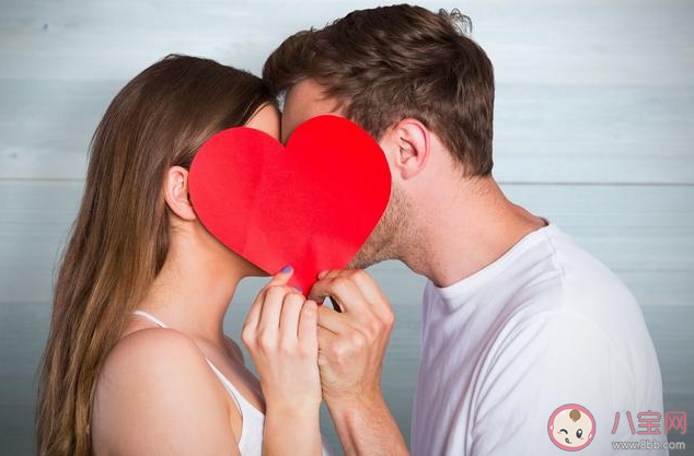 情侶間沒話聊怎么辦 情侶間無話可說怎么溝通 情侶間沒話聊怎么辦 情侶間無話可說怎么溝通