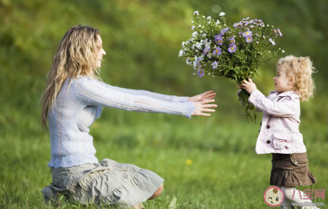 孩子的富養一定要有錢嗎 富養孩子的三層境界